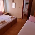 Sineva Vendégház Ravda