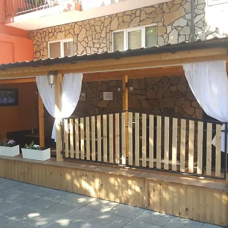 Πανσιόν Sineva 3*