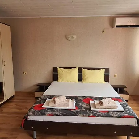 Pensión Sineva Ravda