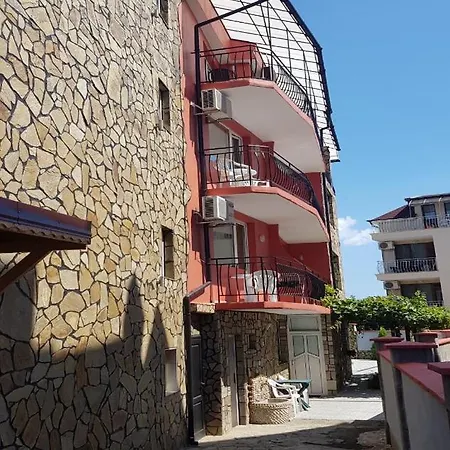 Maison d'hôtes Sineva 3*