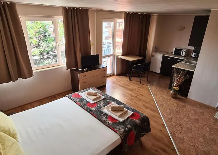 Pensionat Sineva Ravda